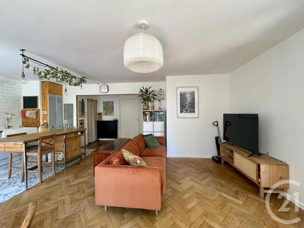 Appartement F2 Bis à vendre  2 pièces - 72,14 m 2   LYON  - 69007