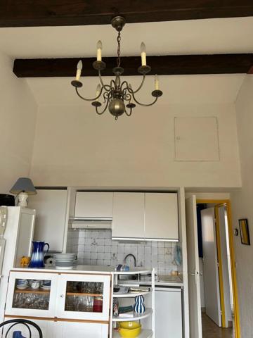 Vente                                                      Appartement
                        
                     3 pièces                      40 m2                     à Bormes-les-Mimosas