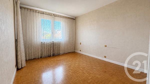 Maison à vendre  3 pièces - 126,13 m 2   GAP  - 05