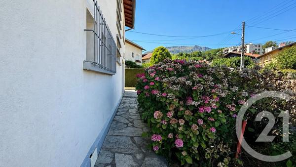 Maison à vendre  3 pièces - 126,13 m 2   GAP  - 05