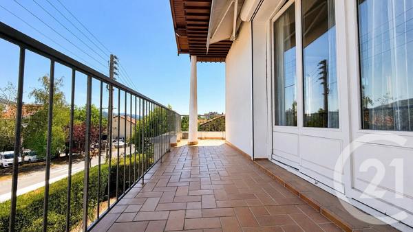 Maison à vendre  3 pièces - 126,13 m 2   GAP  - 05
