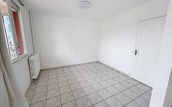 Appartement à vendre    4 pièces • 67,75 m2 Billère