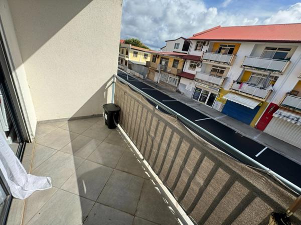 Magnifique immeuble d'investissement cabinet médical / appartements T2