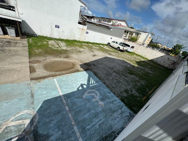 Magnifique immeuble d'investissement cabinet médical / appartements T2