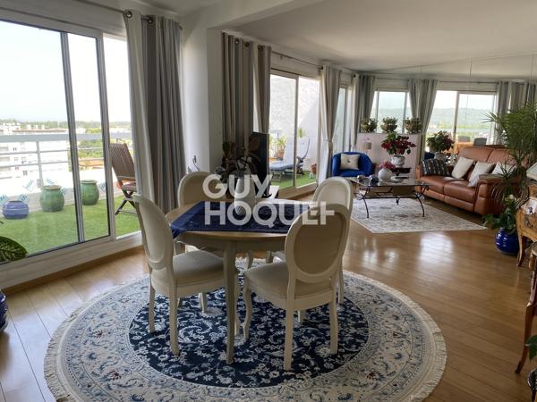 APPARTEMENT À VENDRE DE 5 PIÈCES DE 108,20 M²
