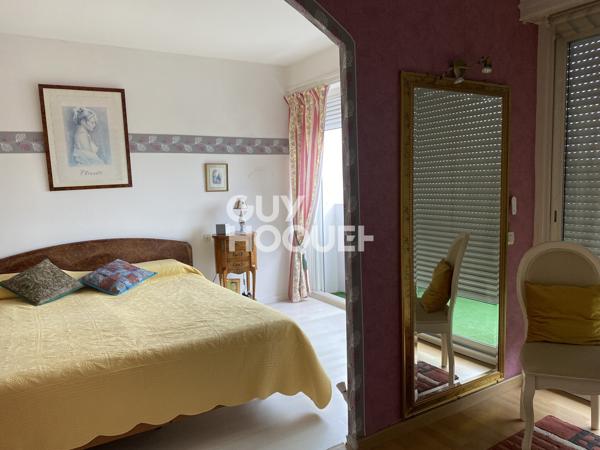 APPARTEMENT À VENDRE DE 5 PIÈCES DE 108,20 M²