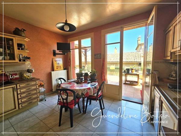 Maison de village avec local commercial 195m² - Castillonnès