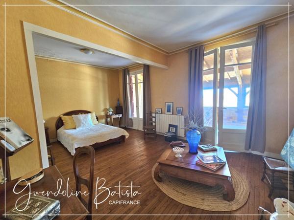 Maison de village avec local commercial 195m² - Castillonnès