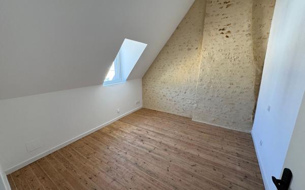 Maison à vendre    6 pièces •  Nogent-le-Rotrou