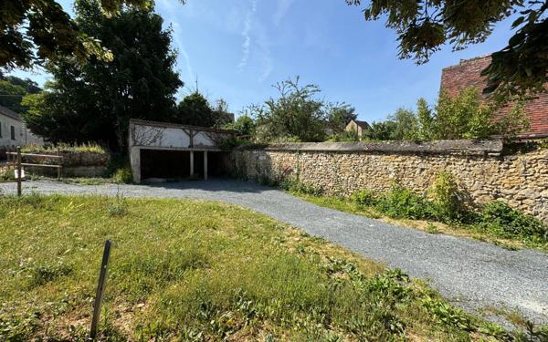 Maison à vendre    6 pièces •  Nogent-le-Rotrou