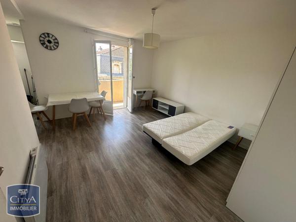 Appartement à louer 1 pièce 23m²