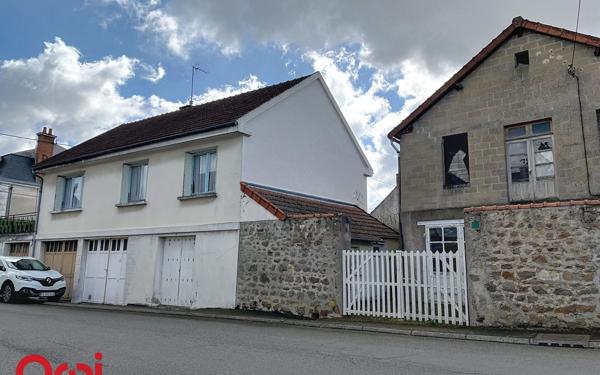 Maison à vendre    4 pièces •  Montmarault