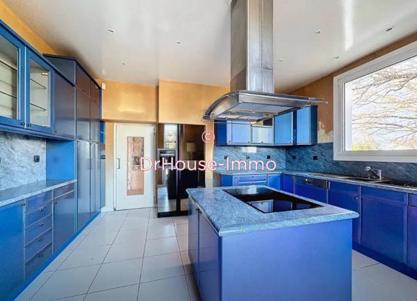 Maison à vendre 13 pièces de 366 m²