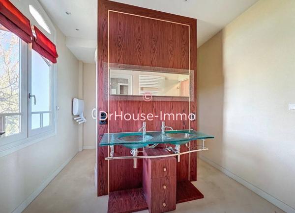 Maison à vendre 13 pièces de 366 m²