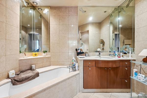 Vente Appartement de luxe Neuilly-sur-Seine 5 Pièces 192 m²