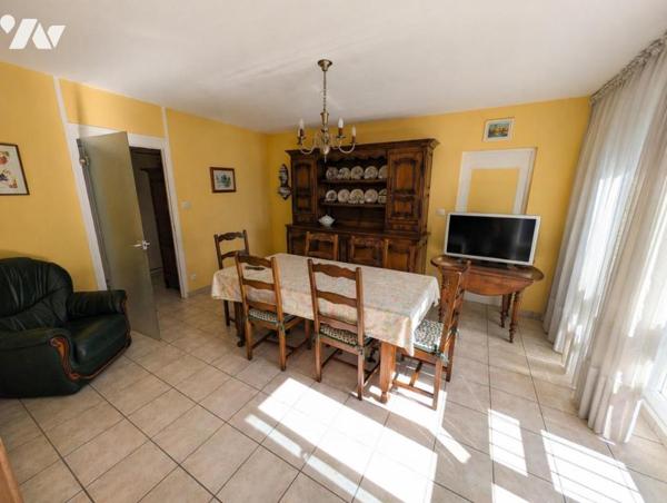 Appartement T4 avec cave et place de parking souterrain