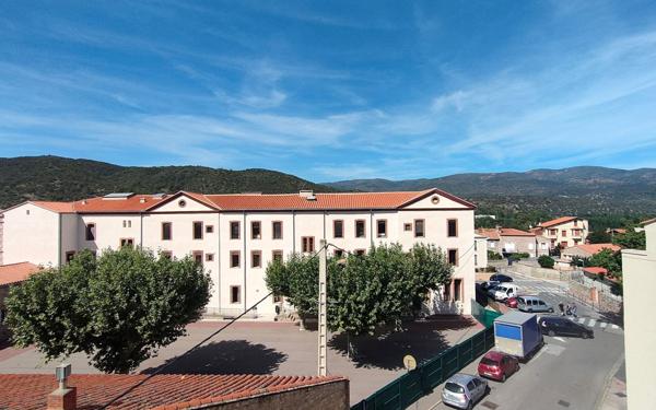 Appartement à vendre    3 pièces •  Prades