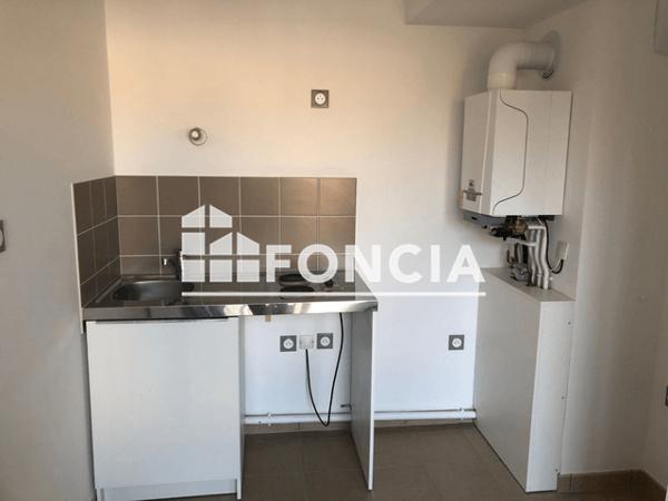 Location Studio 30.45 m² - 58 RUE CROIX PASQUIER Tours 37100