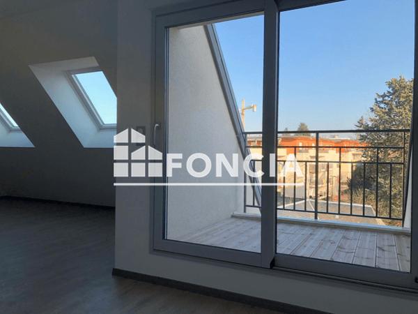 Location Studio 30.45 m² - 58 RUE CROIX PASQUIER Tours 37100