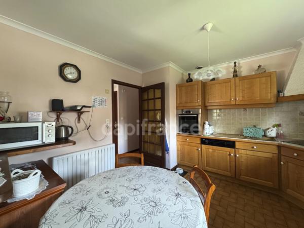 DOUSSARD Terrain 2024m² divisble constructible avec maison construite