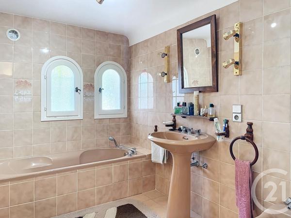 Maison à vendre  9 pièces - 203,26 m2 VENCE - 06