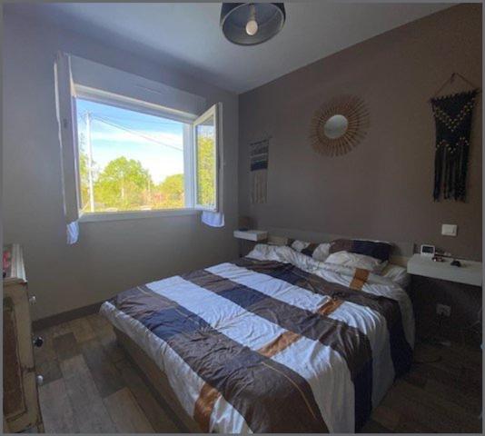 Maison à BRESSUIRE, 79300 - 6 pièces 96m²