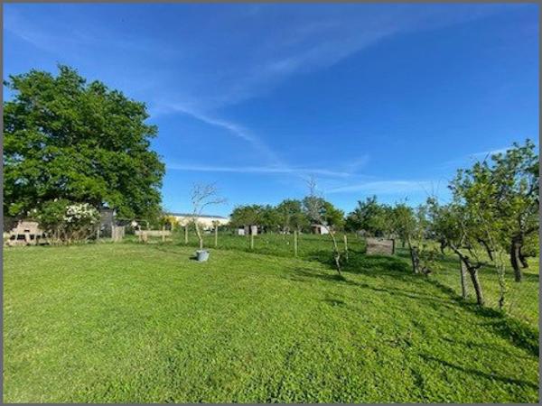 Maison à BRESSUIRE, 79300 - 6 pièces 96m²