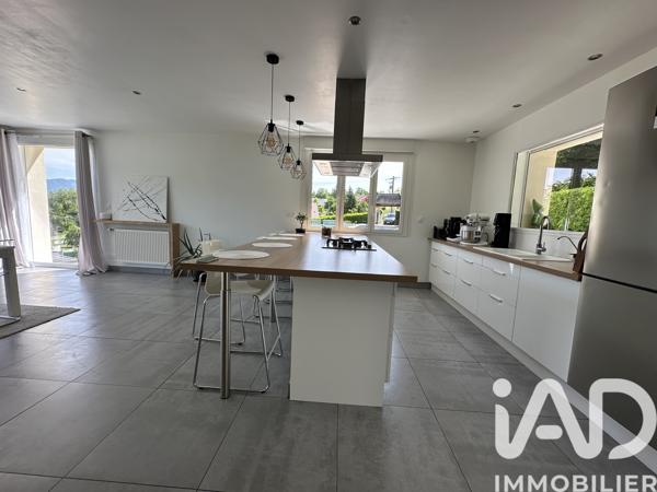 Maison à vendre 5 pièces 188,21 m² Vaulx