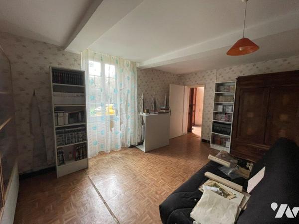 Entre VILLECOMTAL et MARCIAC, maison ancienne et dépendances à rénover sur 1ha11a86ca