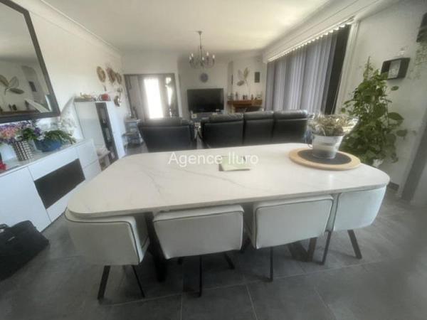 Maison - Proximite oloron-sainte-marie - Réf.:205435 EXCLUSIVITE- BELLE MAISON T4 DE CONCEPTION PLAIN-PIED AVEC GRAND SOUS-SOL ET JOLI PARC ARBORE -