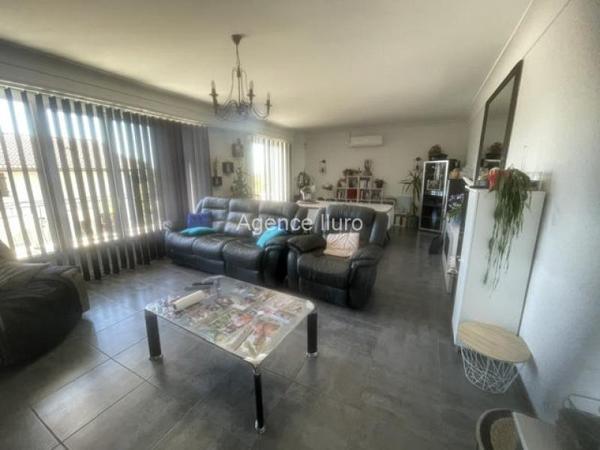 Maison - Proximite oloron-sainte-marie - Réf.:205435 EXCLUSIVITE- BELLE MAISON T4 DE CONCEPTION PLAIN-PIED AVEC GRAND SOUS-SOL ET JOLI PARC ARBORE -