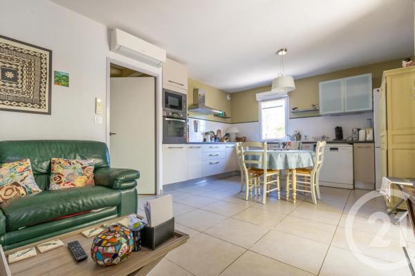 Appartement F4 à vendre  4 pièces - 75 m 2   MONTAGNAC  - 34