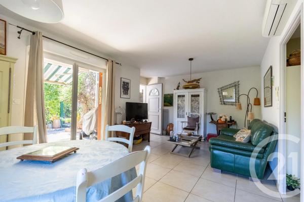 Appartement F4 à vendre  4 pièces - 75 m 2   MONTAGNAC  - 34