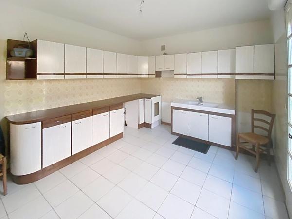 Maison néo Bretonne de 5 chambres dans le centre  bourg