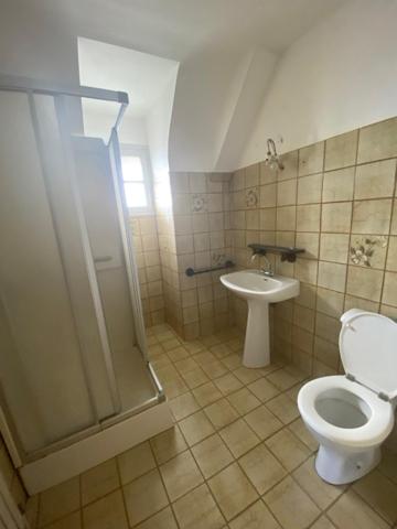 Maison néo Bretonne de 5 chambres dans le centre  bourg