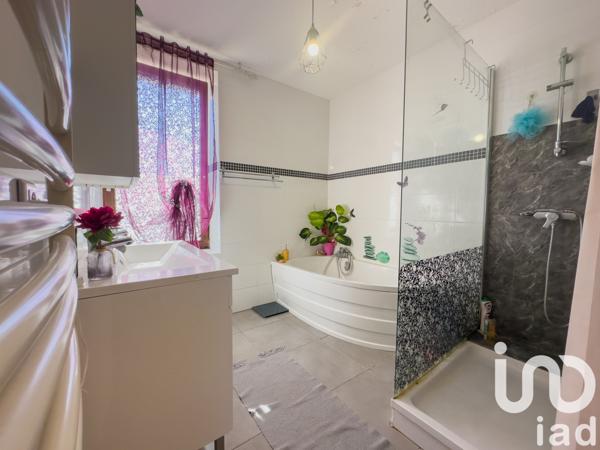 Maison à vendre 8 pièces 147 m² Hettange-Grande