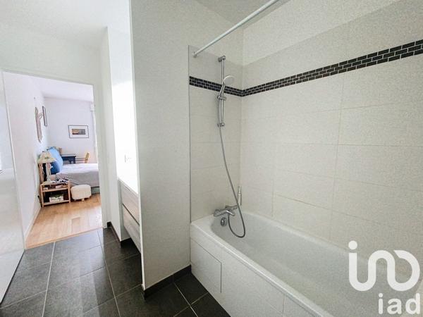 Appartement 2 pièces de 47 m² à Asnières-sur-Seine (92600)