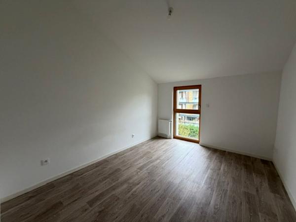 Location appartement Carquefou : 889 € - AJP Immobilier Nantes Nord