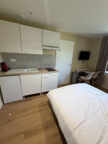 T1 neuf meublé ? Proximité Campus Lyon 3 / Hôpital Fleyriat