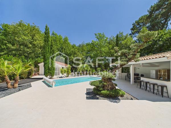 Maison d’exception avec studio indépendant – 260 m²