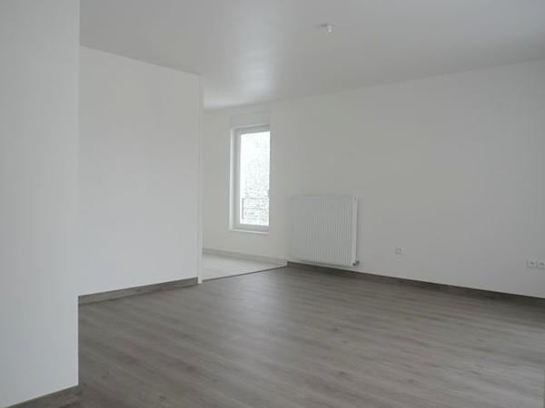 Location 3 Pieces 66 54320 Maxeville 7685