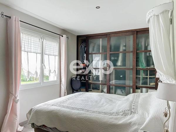 Maison familiale de 235m2 env. - 5 chambre-double garage