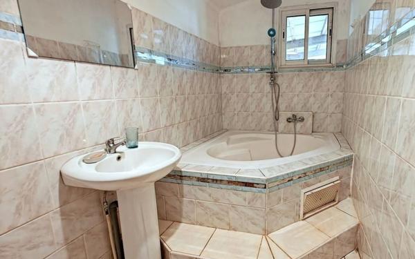 Maison à vendre    5 pièces • 124 m2 Petite-Île