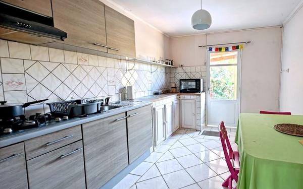 Maison à vendre    5 pièces • 124 m2 Petite-Île