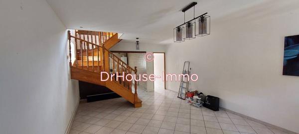 Immeuble à vendre 5 pièces de 157 m²