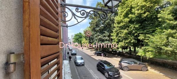 Immeuble à vendre 5 pièces de 157 m²