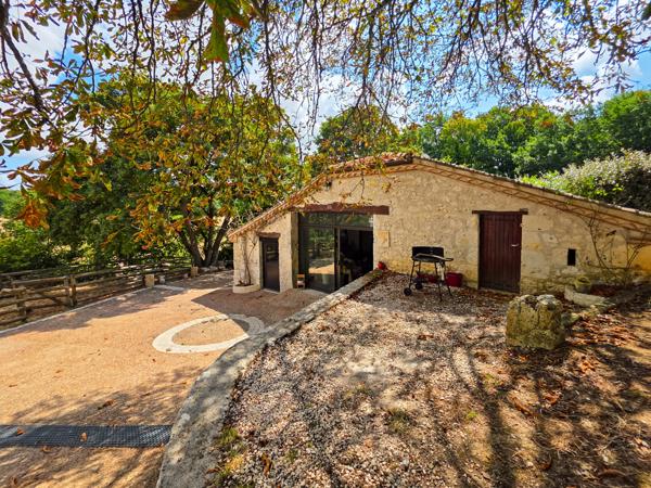 Maison 7 pièces - 400 m²