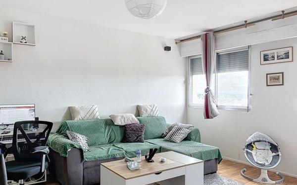 Appartement à vendre    3 pièces •  Montluçon