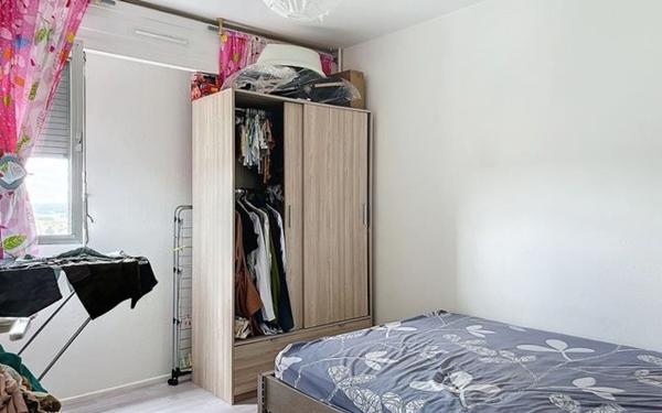 Appartement à vendre    3 pièces •  Montluçon