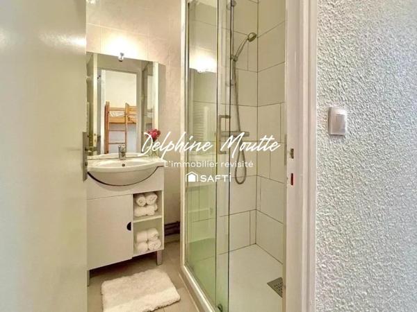 Studio centre station avec cave et casier à skis